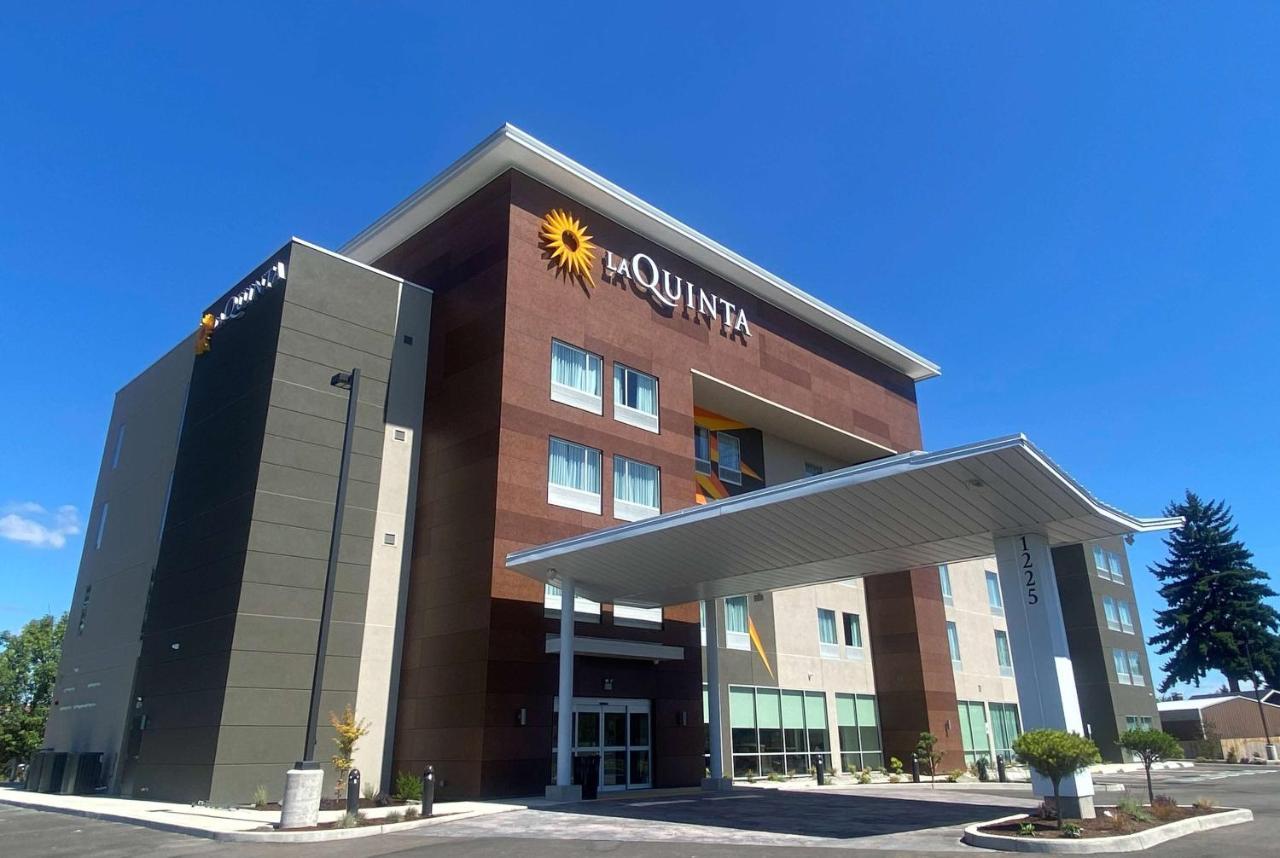 La Quinta Inn & Suites By Wyndham Сентралия Екстериор снимка
