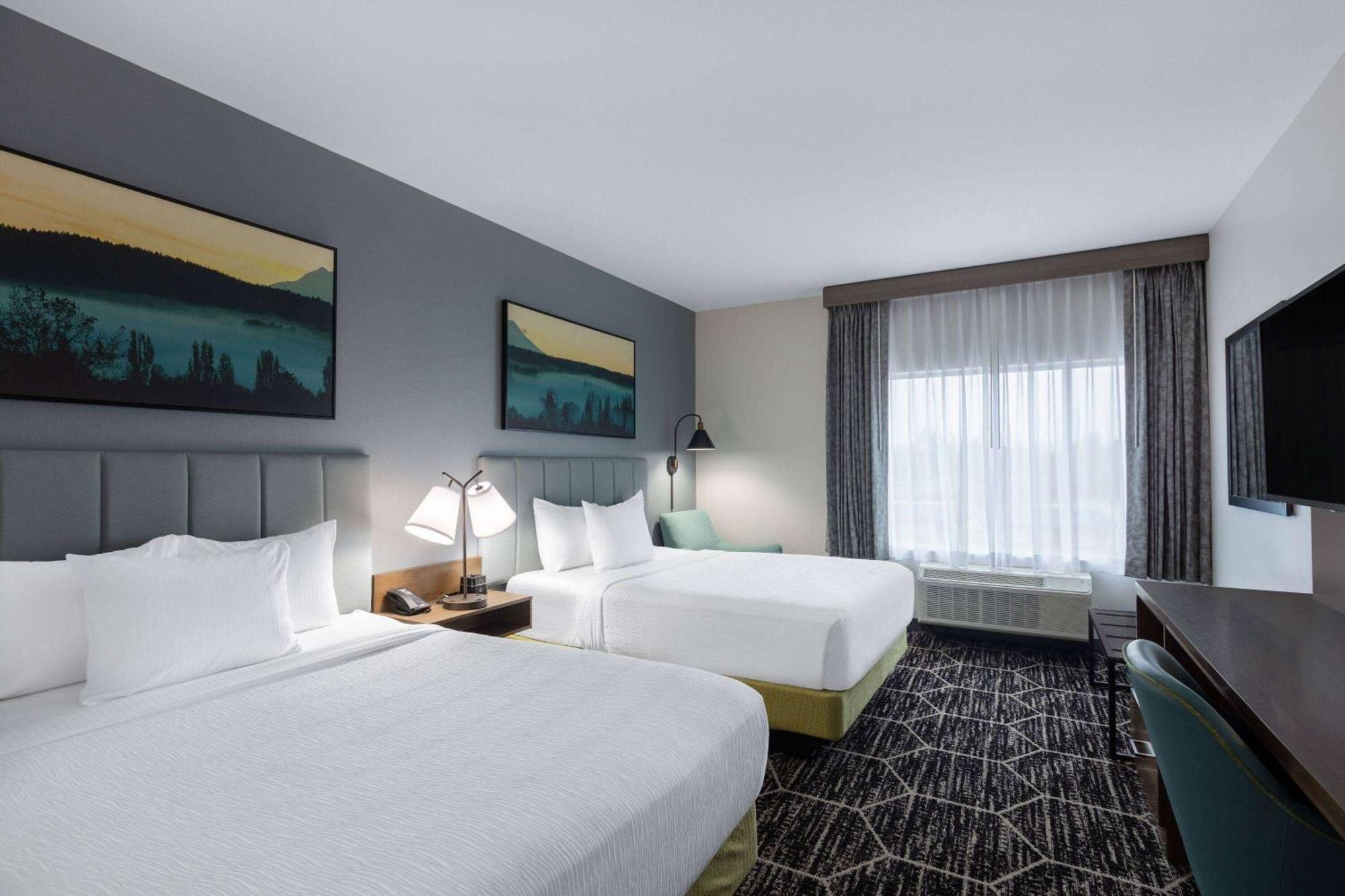La Quinta Inn & Suites By Wyndham Сентралия Екстериор снимка
